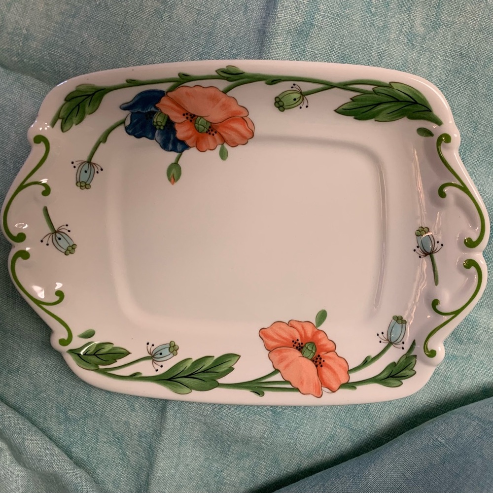 Villeroy & Boch Amapola pattern butter tray